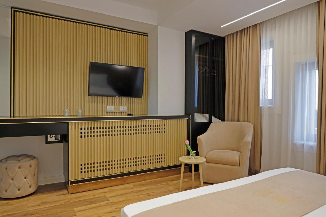 Mark Hotel Tirana Berxull Экстерьер фото